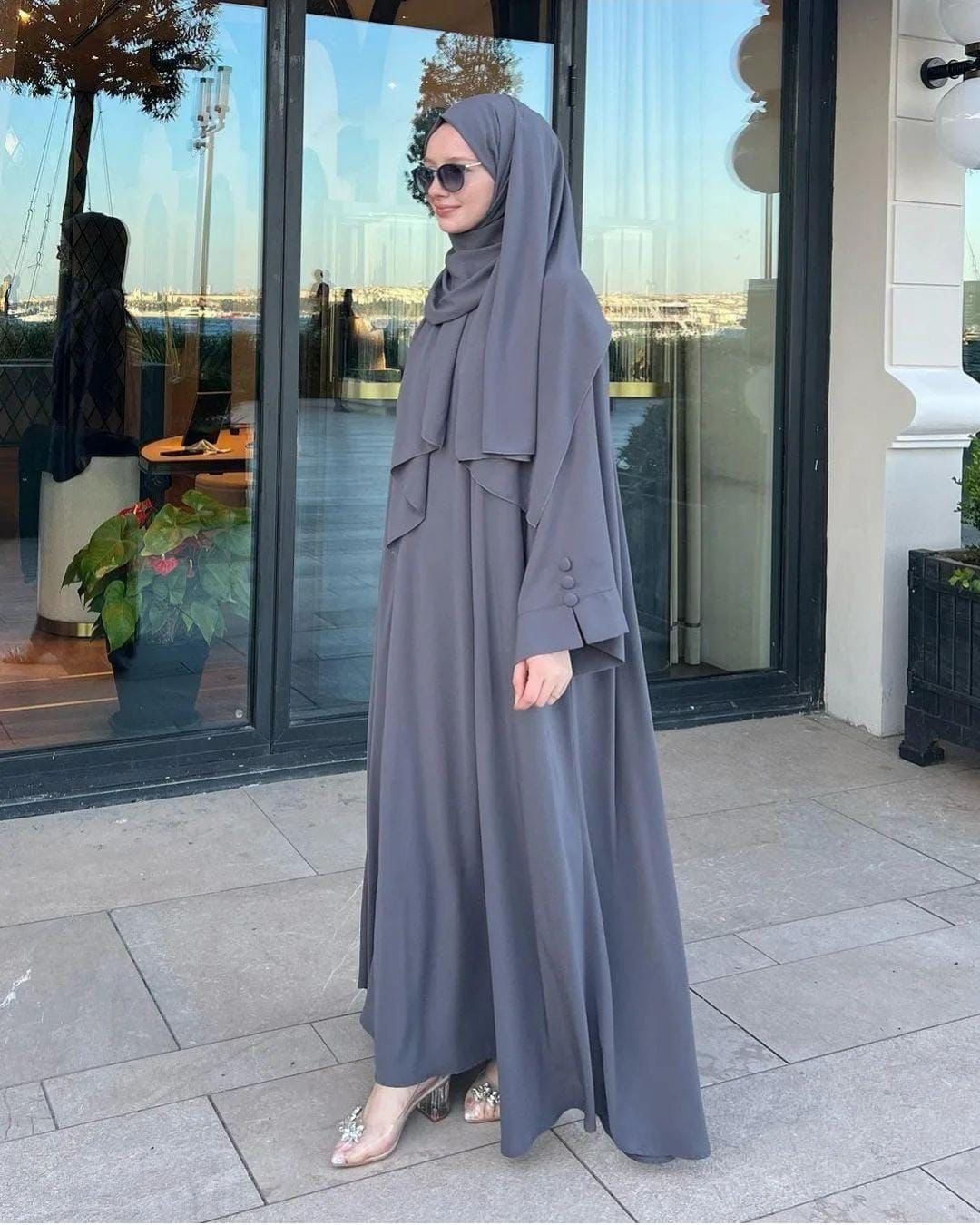 Stylish Abaya With Belt